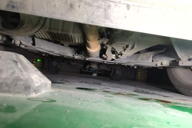 Used Jeep Renegade 2018 Connected Large Screen Version 180T Automatic Jingneng Version Chassis Front