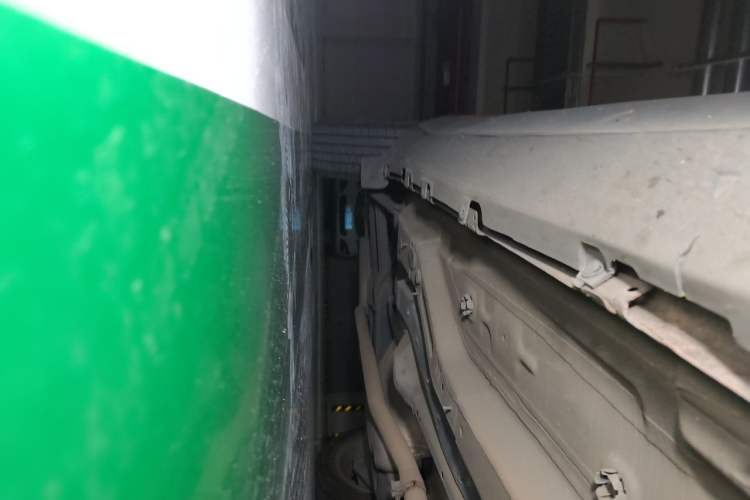 Used Jeep Renegade 2018 Connected Large Screen Version 180T Automatic Jingneng Version Chassis Front Right
