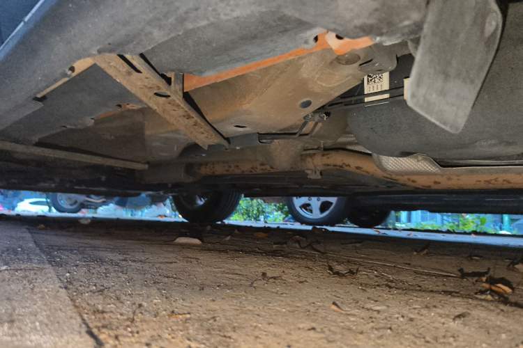 Used Jeep Renegade 2018 Connected Large Screen Version 180T Automatic Jingneng Version Chassis Rear Left