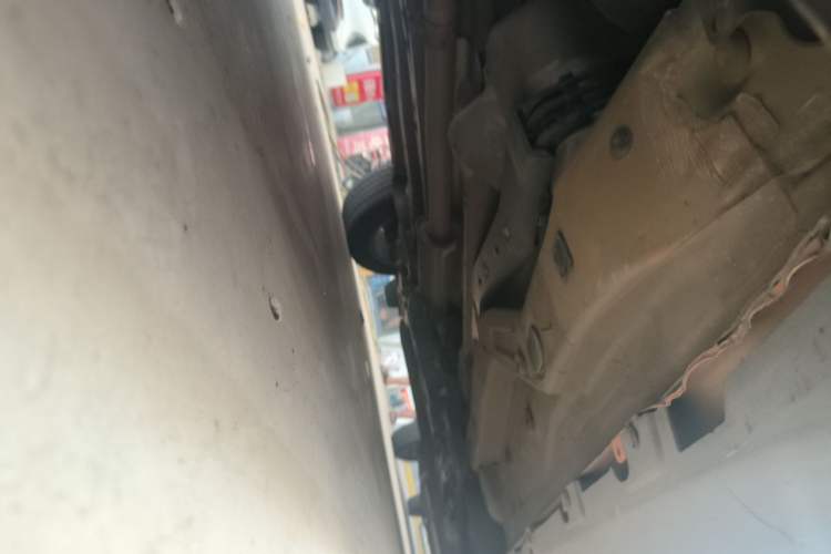 Used Jeep Renegade 2018 Connected Large Screen Version 180T Automatic Jingneng Version Chassis Rear Right