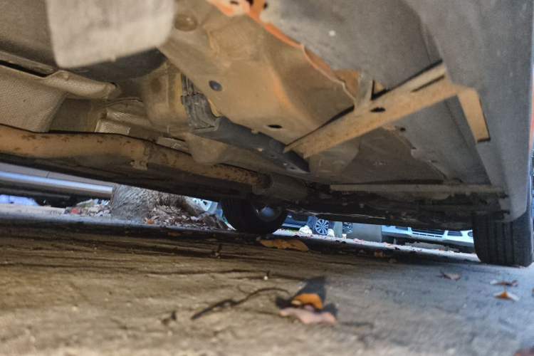 Used Jeep Renegade 2018 Connected Large Screen Version 180T Automatic Jingneng Version Chassis Rear Right