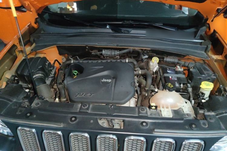 Used Jeep Renegade 2018 Connected Large Screen Version 180T Automatic Jingneng Version Engine Bay