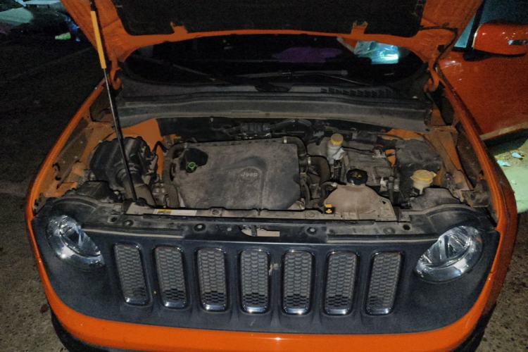 Used Jeep Renegade 2018 Connected Large Screen Version 180T Automatic Jingneng Version Engine Bay