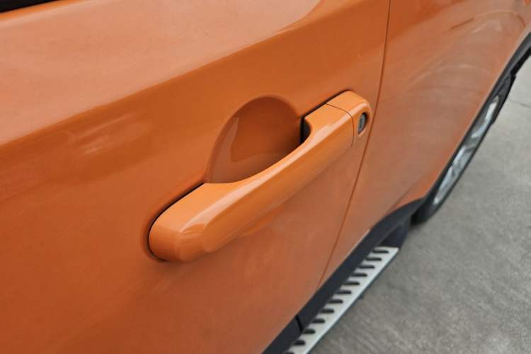 Used Jeep Renegade 2018 Connected Large Screen Version 180T Automatic High-Energy Edition Exterior 10