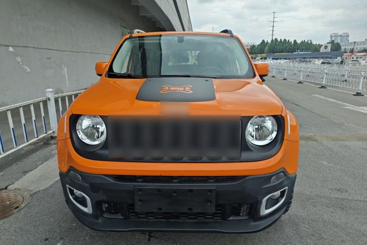 Used Jeep Renegade 2018 Connected Large Screen Version 180T Automatic High-Energy Edition Front