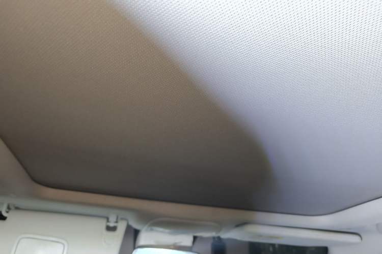 Used Jeep Renegade 2018 Connected Large Screen Version 180T Automatic Jingneng Version Headliner