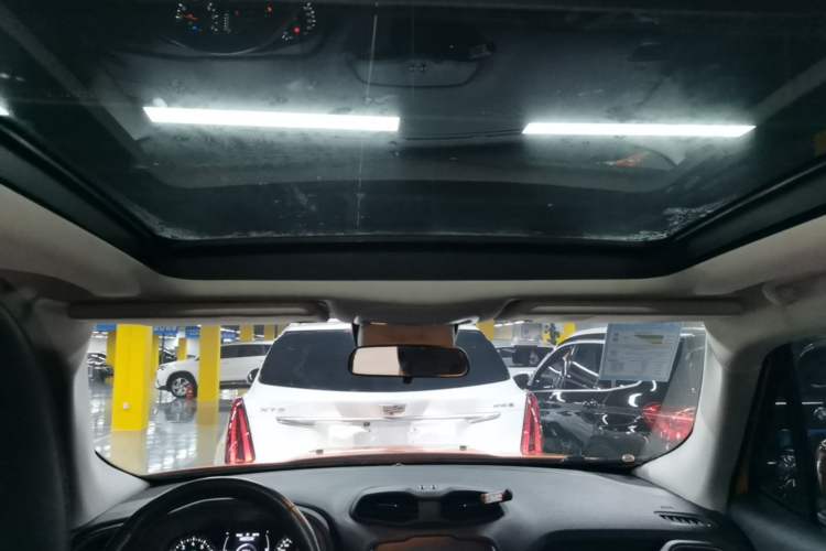 Used Jeep Renegade 2018 Connected Large Screen Version 180T Automatic Jingneng Version Headliner
