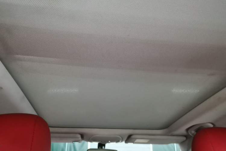 Used Jeep Renegade 2018 Connected Large Screen Version 180TS Automatic High-Energy Edition Headliner
