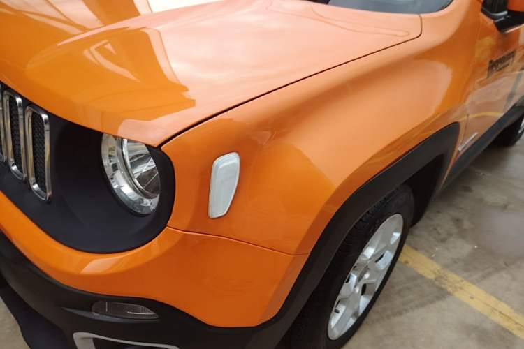 Used Jeep Renegade 2018 Connected Large Screen Version 180T Automatic Jingneng Version Left Front Headlight