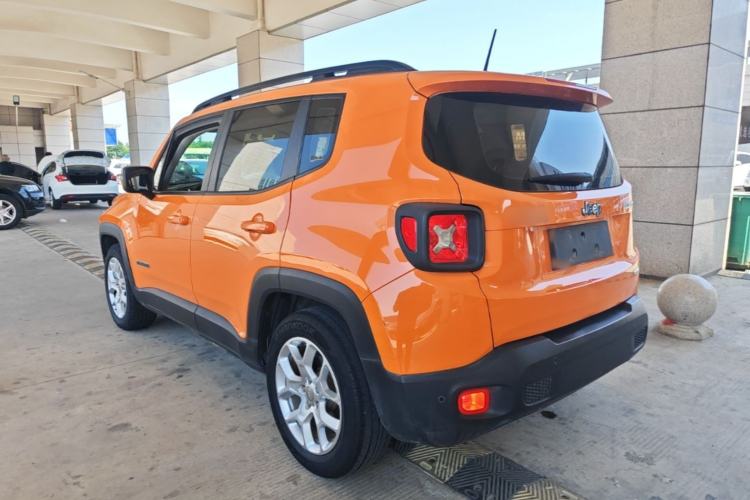 Used Jeep Renegade 2018 Connected Large Screen Version 180T Automatic High-Energy Edition Rear Left 45 Deg
