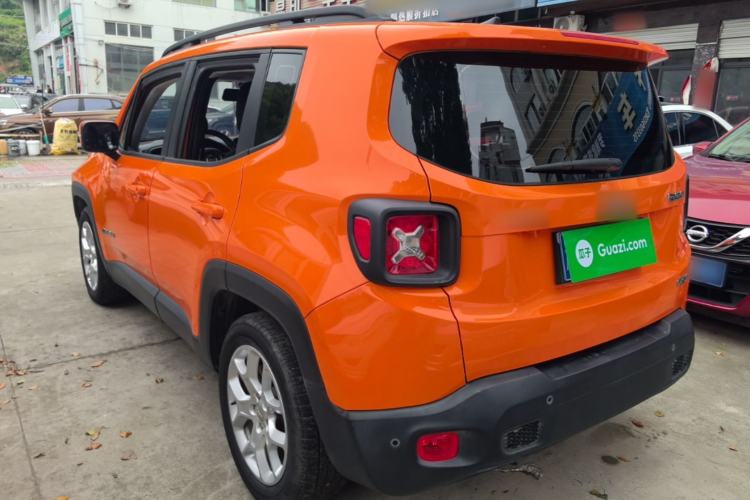 Used Jeep Renegade 2018 Connected Large Screen Version 180T Automatic High-Energy Edition Rear Left 45 Deg