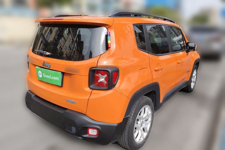 Used Jeep Renegade 2018 Connected Large Screen Version 180T Automatic Jingneng Version Rear Right 45 Deg