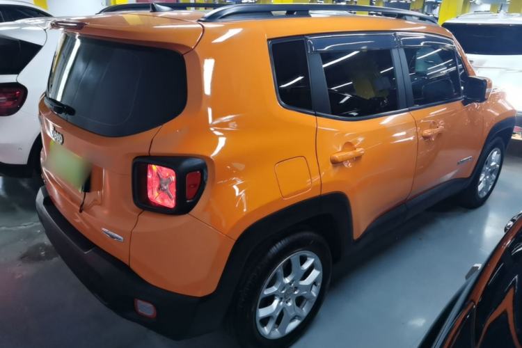 Used Jeep Renegade 2018 Connected Large Screen Version 180T Automatic Jingneng Version Rear Right 45 Deg