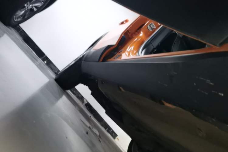 Used Jeep Renegade 2018 Connected Large Screen Version 180T Automatic Jingneng Version Right Side Sill