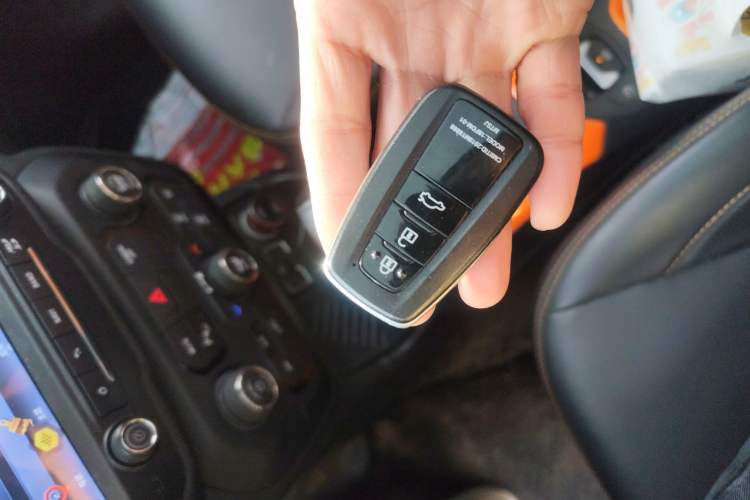 Used Jeep Renegade 2018 Connected Large Screen Version 180TS Automatic High-Energy Edition Vehicle Key