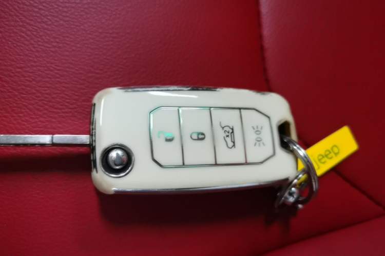 Used Jeep Renegade 2018 Connected Large Screen Version 180TS Automatic High-Energy Edition Vehicle Key