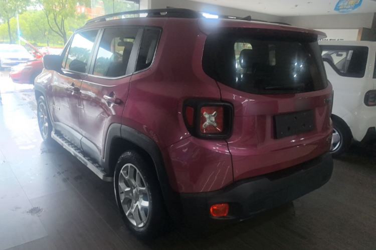 Used Jeep Renegade 2018 Connected Large Screen Version 180T Automatic High-Energy Edition Rear Left 45 Deg