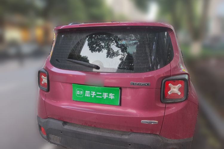 Used Jeep Renegade 2018 Connected Large Screen Version 180T Automatic High-Energy Edition Rear