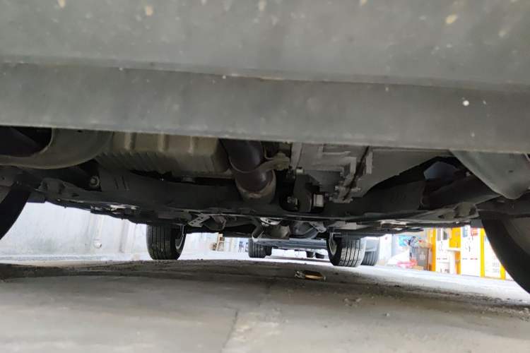 Used Jeep Renegade 2018 Connected Large Screen Version 180T Automatic Jingneng Version Chassis Front