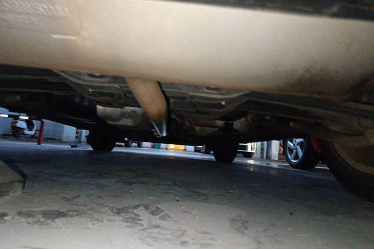 Used Jeep Renegade 2018 Connected Large Screen Version 180T Automatic Jingneng Version Chassis Rear