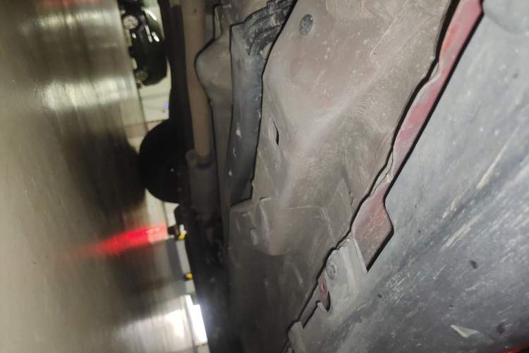 Used Jeep Renegade 2018 Connected Large Screen Version 180T Automatic Smart Version Chassis Rear Right