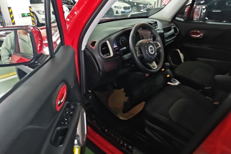 Used Jeep Renegade 2018 Connected Large Screen Version 180T Automatic Jingneng Version Driver Seat