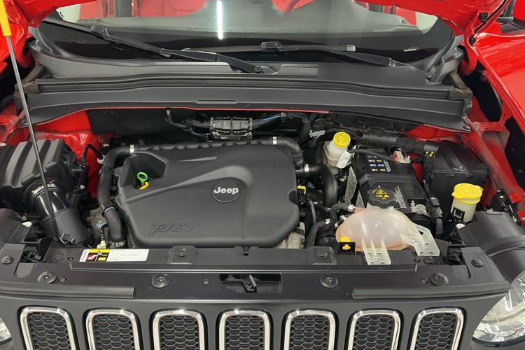 Used Jeep Renegade 2018 Connected Large Screen Version 180T Automatic High-Energy Edition Engine Bay