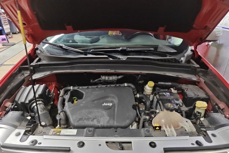 Used Jeep Renegade 2018 Connected Large Screen Version 180T Automatic Smart Version Engine Bay