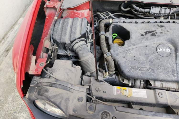 Used Jeep Renegade 2018 Connected Large Screen Version 180T Automatic Jingneng Version Engine Bay Right
