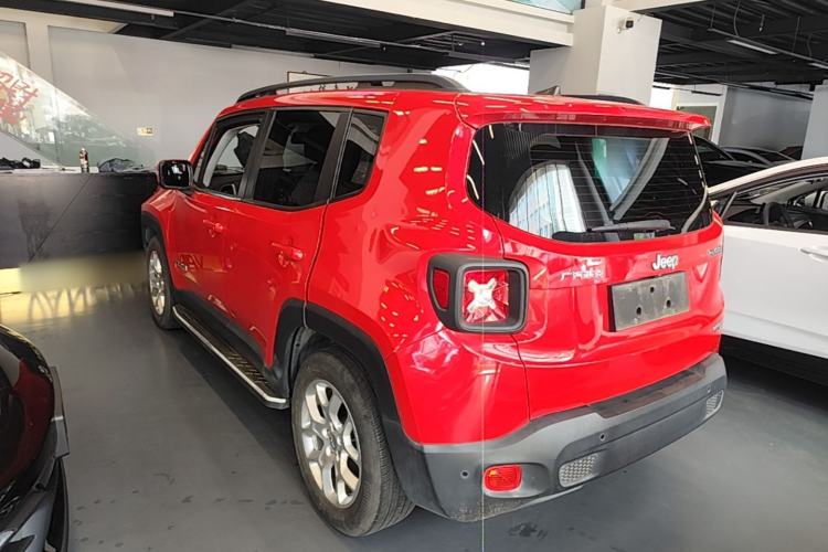 Used Jeep Renegade 2018 Connected Large Screen Version 180T Automatic Jingneng Version Exterior 2