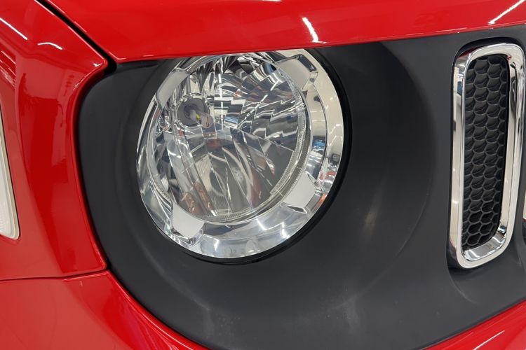 Used Jeep Renegade 2018 Connected Large Screen Version 180T Automatic High-Energy Edition Exterior 3