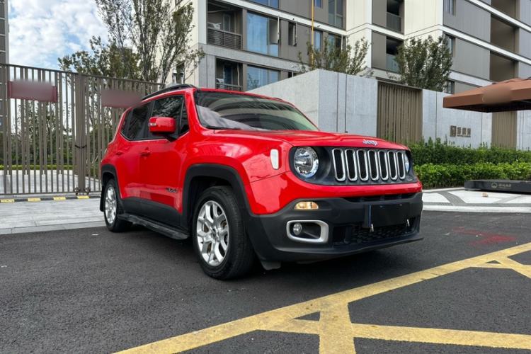 Used Jeep Renegade 2018 Connected Large Screen Version 180T Automatic High-Energy Edition Exterior 4