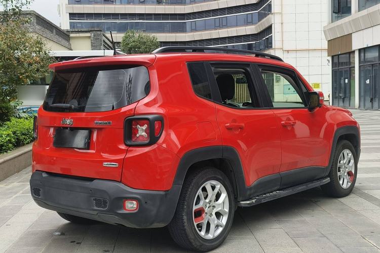 Used Jeep Renegade 2018 Connected Large Screen Version 180T Automatic High-Energy Edition Exterior 4