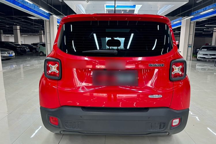 Used Jeep Renegade 2018 Connected Large Screen Version 180T Automatic High-Energy Edition Exterior 4