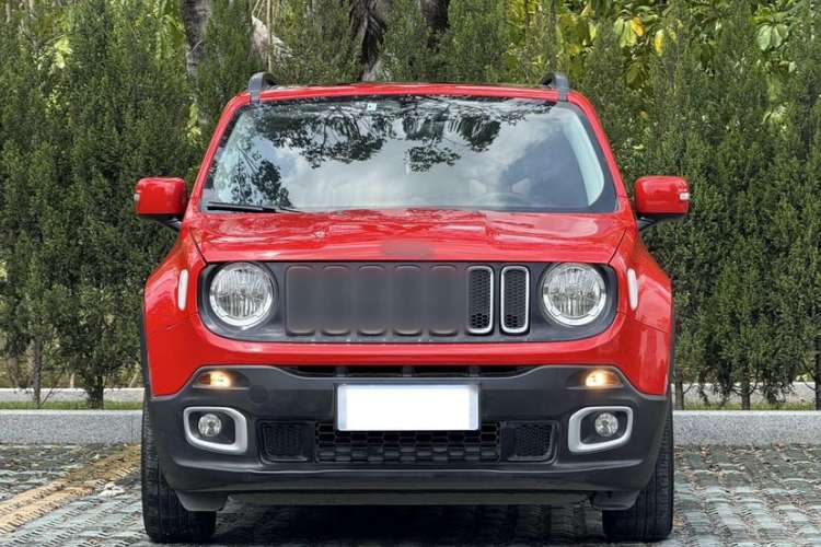 Used Jeep Renegade 2018 Connected Large Screen Version 180T Automatic High-Energy Edition Exterior 5