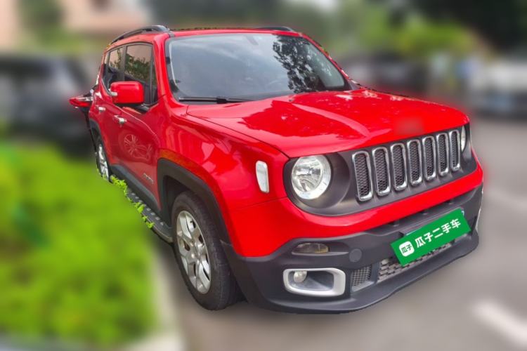 Used Jeep Renegade 2018 Connected Large Screen Version 180T Automatic High-Energy Edition Front Right 45 Deg