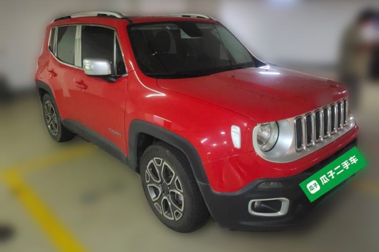 Used Jeep Renegade 2018 Connected Large Screen Version 180T Automatic Smart Version Front Right 45 Deg