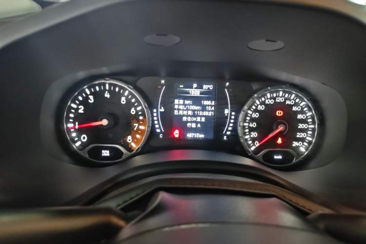 Used Jeep Renegade 2018 Connected Large Screen Version 180T Automatic Jingneng Version Instrument Cluster