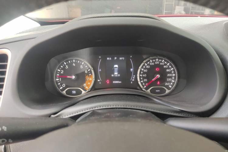 Used Jeep Renegade 2018 Connected Large Screen Version 180T Automatic Jingneng Version Instrument Cluster