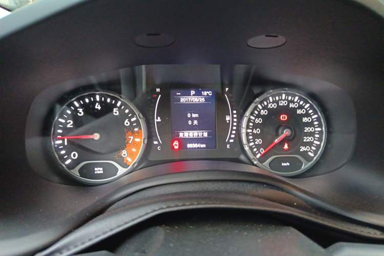 Used Jeep Renegade 2018 Connected Large Screen Version 180T Automatic High-Energy Edition Instrument Cluster