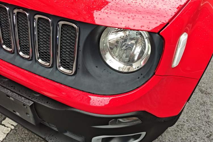 Used Jeep Renegade 2018 Connected Large Screen Version 180T Automatic High-Energy Edition Left Front Headlight