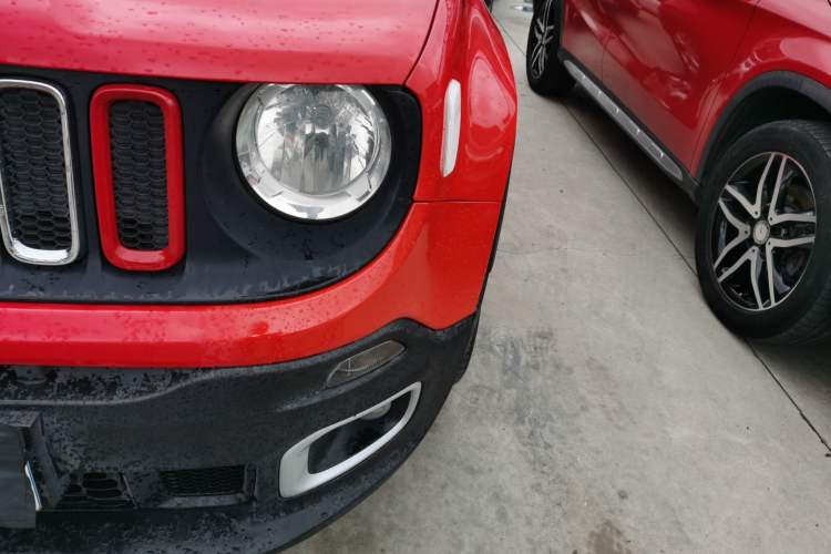 Used Jeep Renegade 2018 Connected Large Screen Version 180T Automatic High-Energy Edition Left Front Headlight