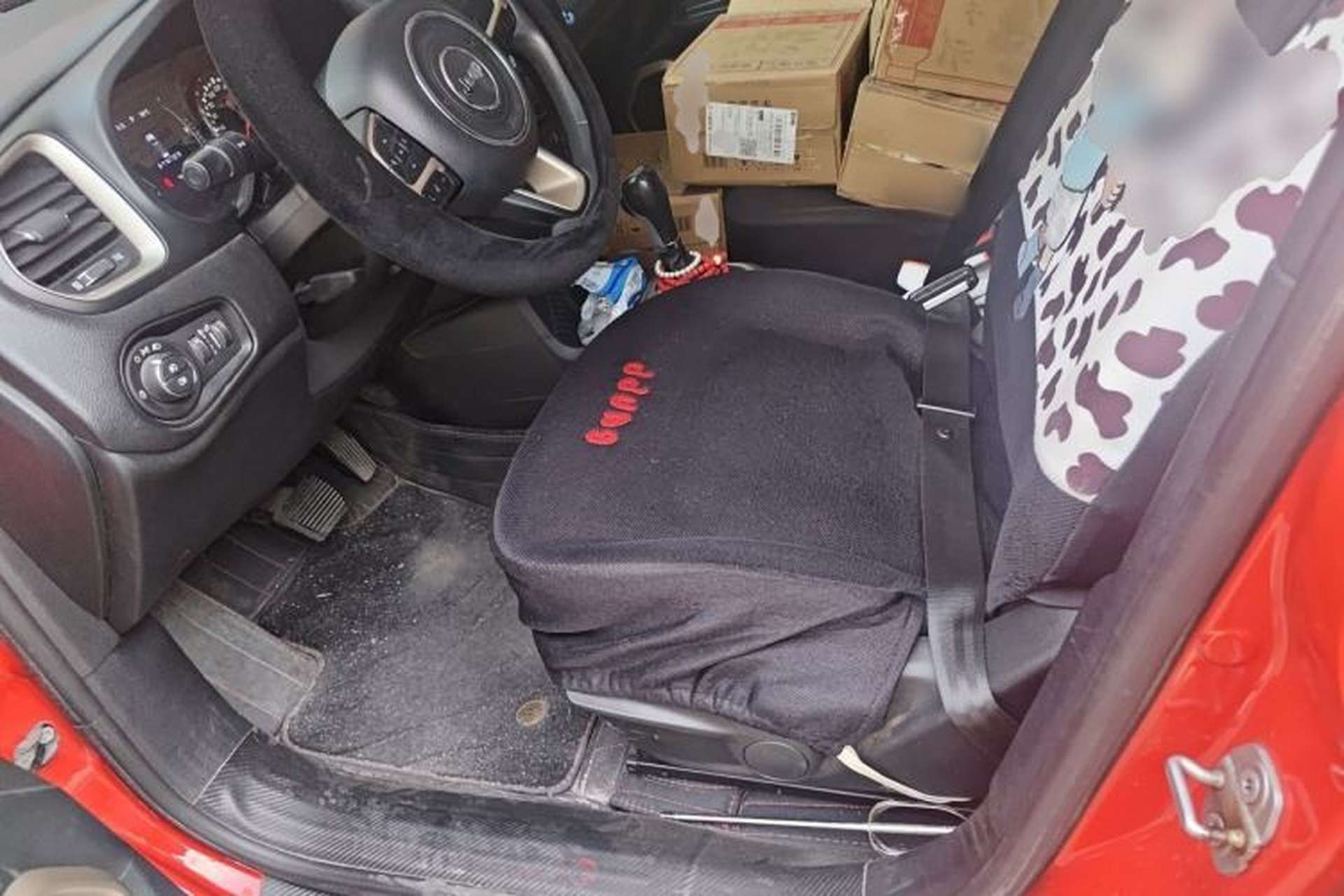 Used Jeep Renegade 2018 Connected Large Screen Version 180T Automatic High-Energy Edition Left Front Seat