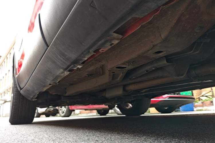 Used Jeep Renegade 2018 Connected Large Screen Version 180T Automatic High-Energy Edition Left Side Sill