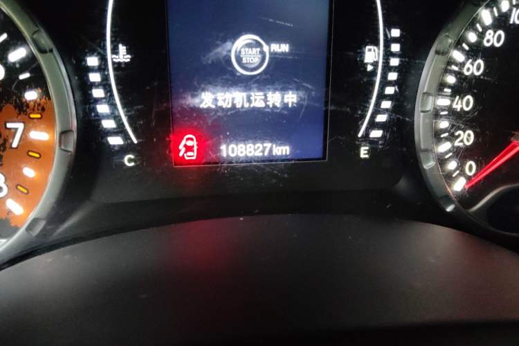 Used Jeep Renegade 2018 Connected Large Screen Version 180T Automatic Jingneng Version Odometer Close Up