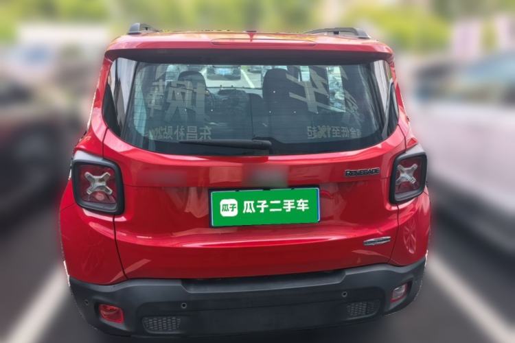 Used Jeep Renegade 2018 Connected Large Screen Version 180T Automatic High-Energy Edition Rear