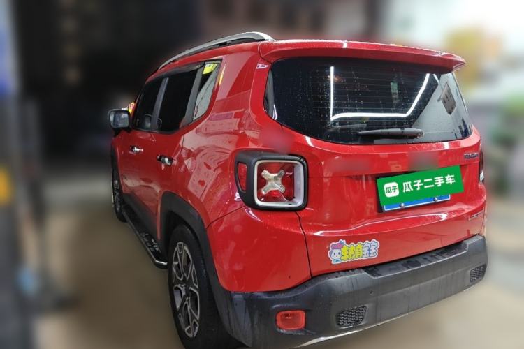 Used Jeep Renegade 2018 Connected Large Screen Version 180T Automatic Smart Version Rear Left 45 Deg