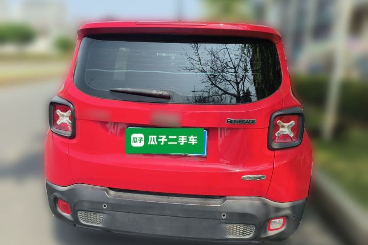 Used Jeep Renegade 2018 Connected Large Screen Version 180T Automatic High-Energy Edition Rear