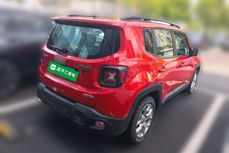 Used Jeep Renegade 2018 Connected Large Screen Version 180T Automatic High-Energy Edition Rear Right 45 Deg