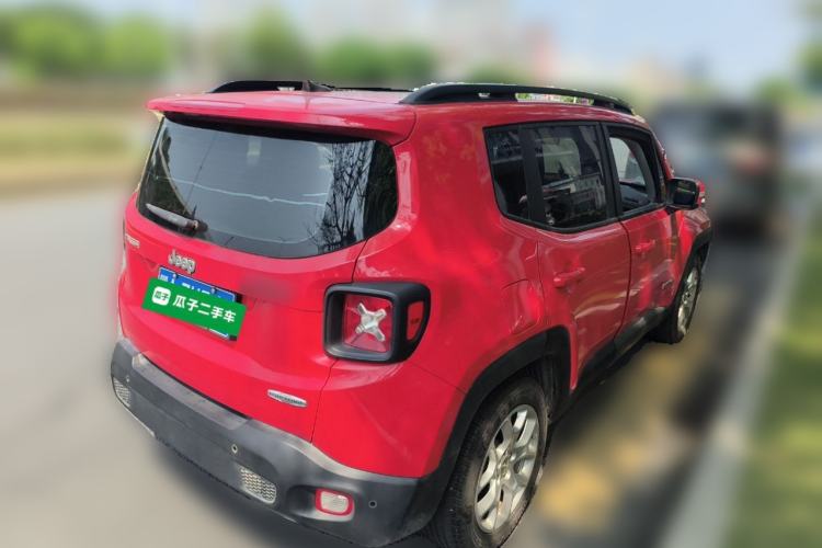 Used Jeep Renegade 2018 Connected Large Screen Version 180T Automatic High-Energy Edition Rear Right 45 Deg